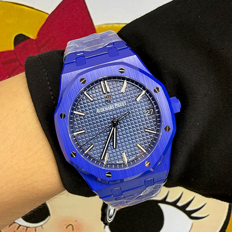 【ZF工場】オーデマピゲコピー時計ロイヤルオーク 15500 Ceramic 高級感のあるギフト